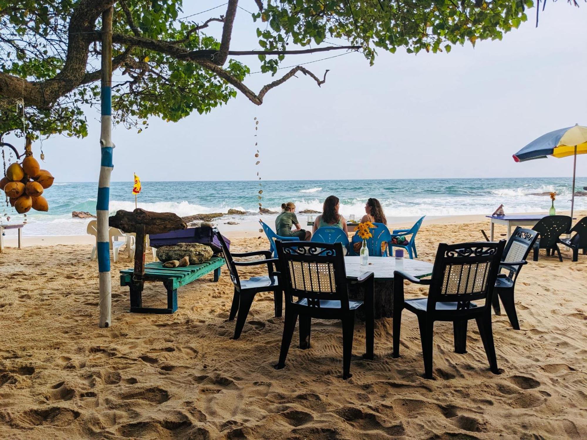 Silent Cabana And Restaurant Marakolliya, Tangalle Zewnętrze zdjęcie